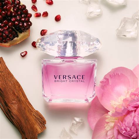 parfum versace bright crystal avis|Versace Bright Crystal without cap.